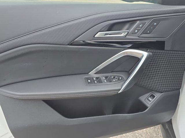Photo of 2025 Mineral White Metallic BMW X2