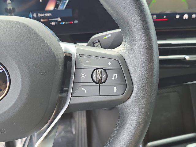 Photo of 2025 Mineral White Metallic BMW X2