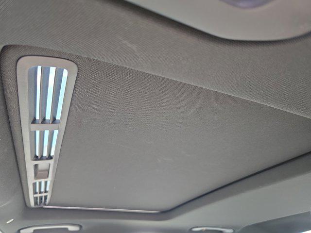 Photo of 2019 White Mercedes-Benz C-Class