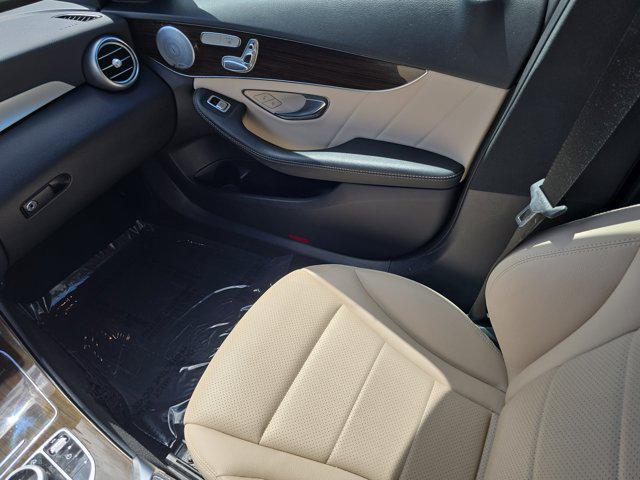 Photo of 2019 White Mercedes-Benz C-Class