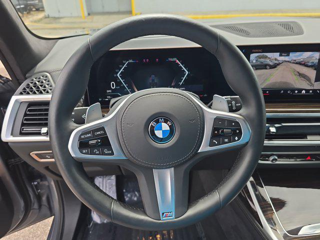 Photo of 2025 Gray BMW X7