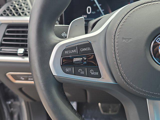 Photo of 2025 Gray BMW X7