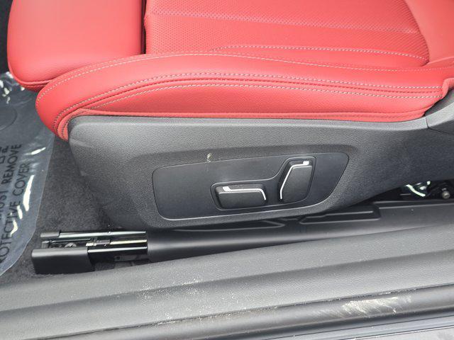 Photo of 2025 Alpine White BMW 230