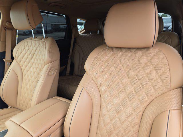 Photo of 2022 Savile Silver Genesis GV80