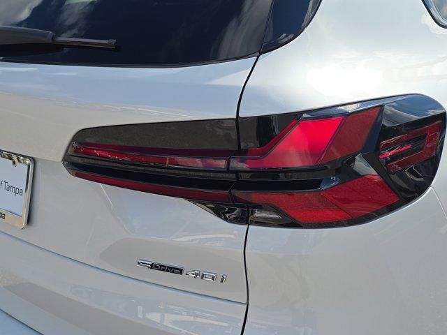 Photo of 2026 Mineral White Metallic BMW X5