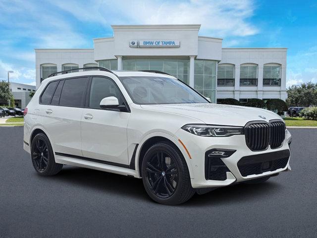 2022 BMW X7