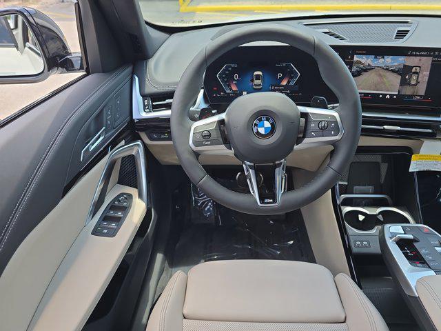 Photo of 2025 Alpine White BMW X1