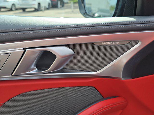 Photo of 2023 Aventurin Red Metallic BMW M850