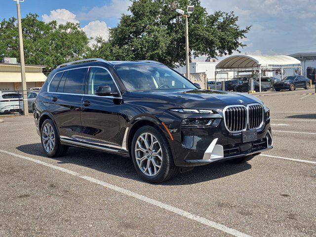 Photo of 2024 Black Sapphire Metallic BMW X7