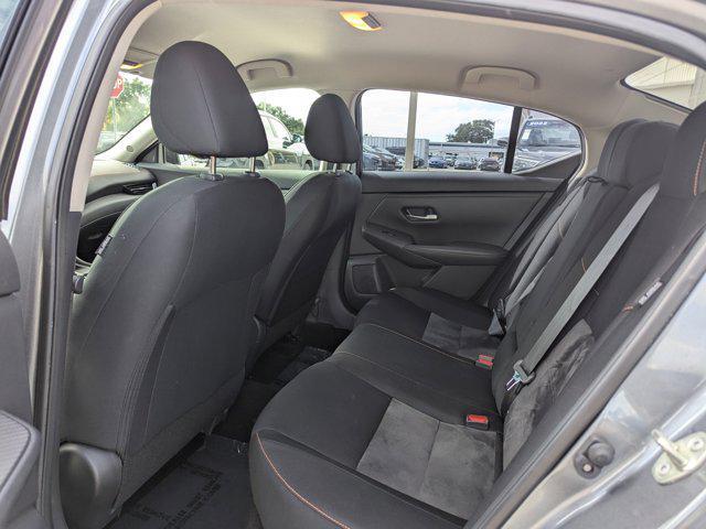 Photo of 2021 Gun Metallic/Super Black Nissan Sentra