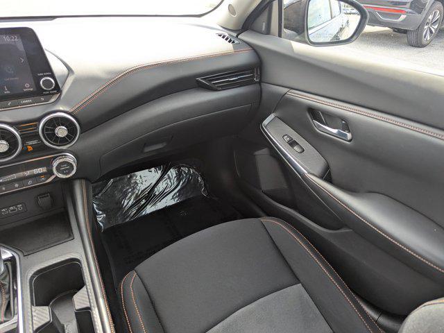 Photo of 2021 Gun Metallic/Super Black Nissan Sentra