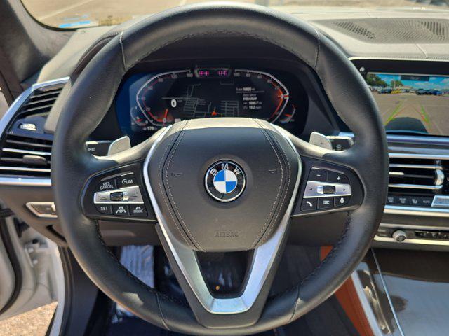 Photo of 2022 Mineral White Metallic BMW X5