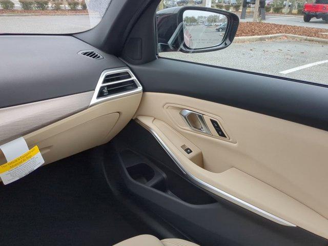 Photo of 2025 Vegas Red Metallic BMW 330