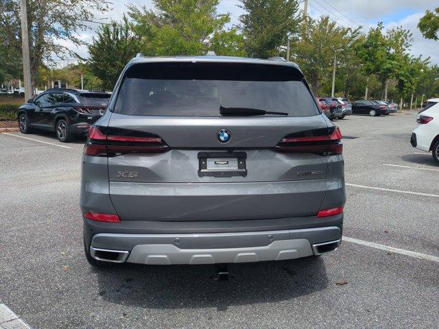Photo of 2024 Gray Metallic BMW X5