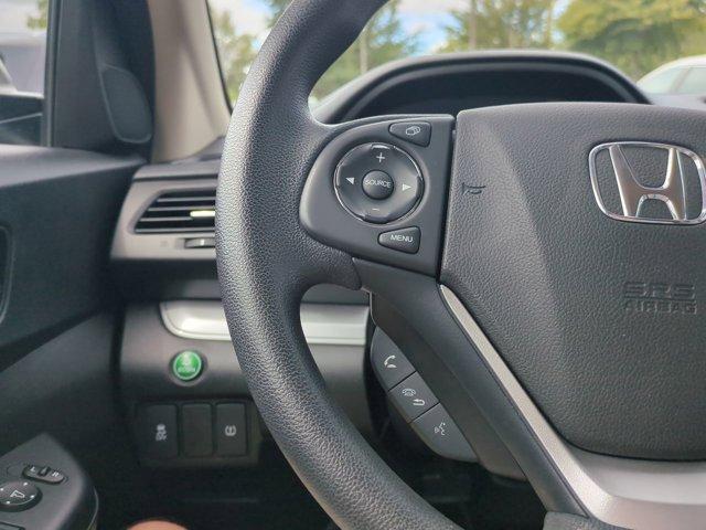 Photo of 2015 White Honda CR-V