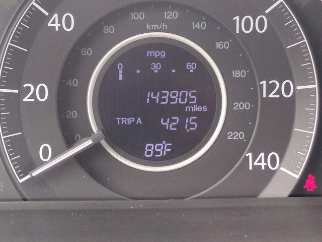 Photo of 2015 White Honda CR-V