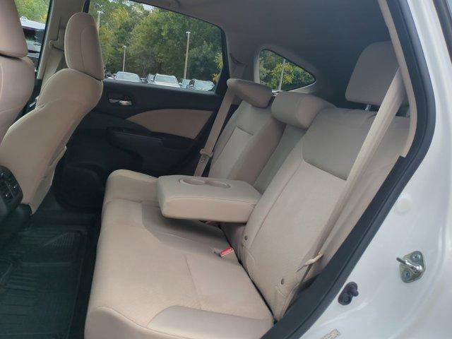 Photo of 2015 White Honda CR-V