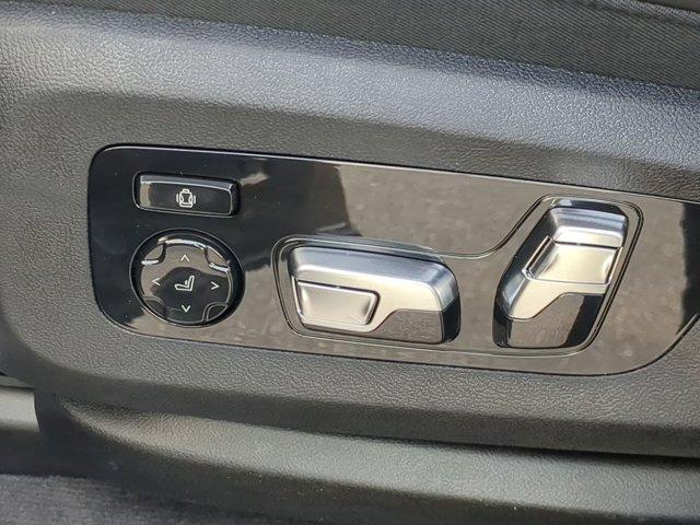 Photo of 2025 Dravit Grey Metallic BMW XM