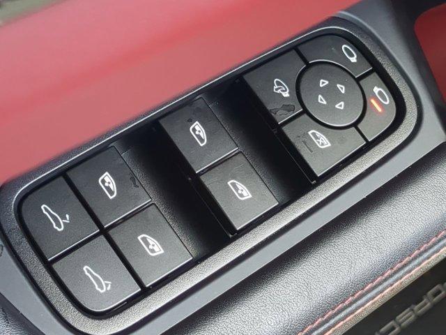 Photo of 2023 Chromite Black Metallic Porsche Cayenne