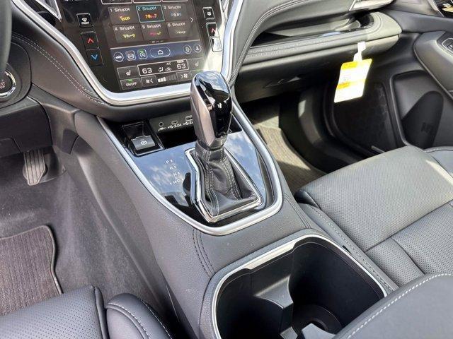 Photo of 2025 Crystal White Pearl Subaru Legacy