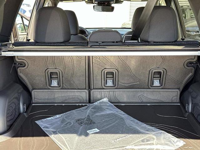Photo of 2025 Crystal Black Silica Subaru Forester