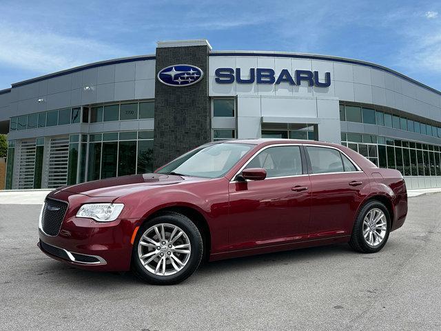 2017 Chrysler 300