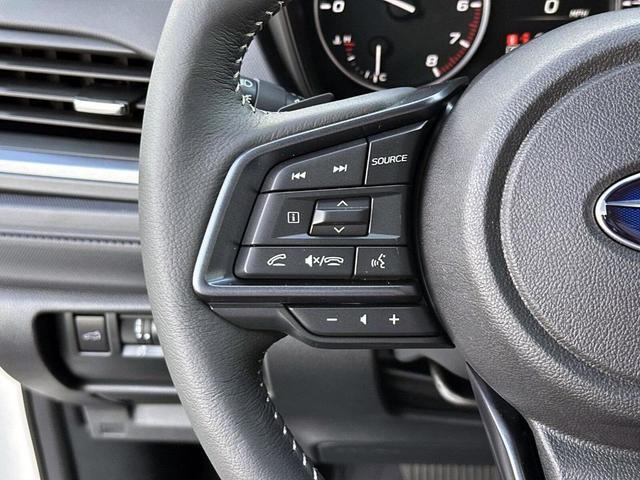Photo of 2025 Crystal White Pearl Subaru Forester