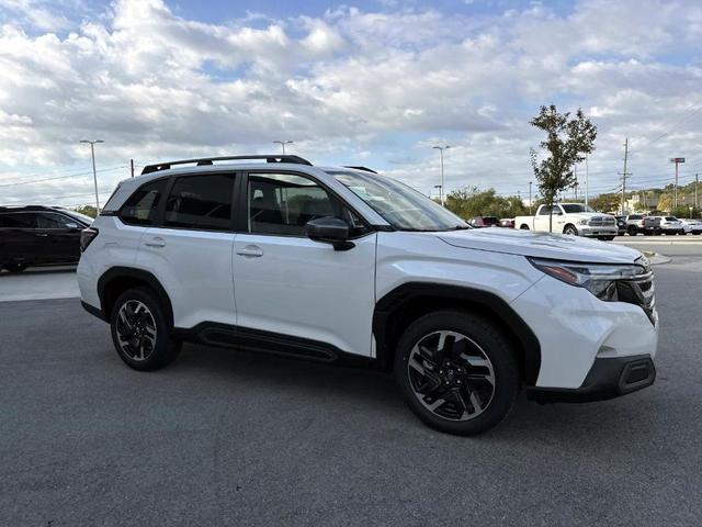Photo of 2025 Crystal White Pearl Subaru Forester