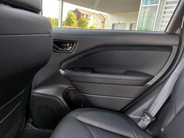 Photo of 2025 Crystal White Pearl Subaru Forester
