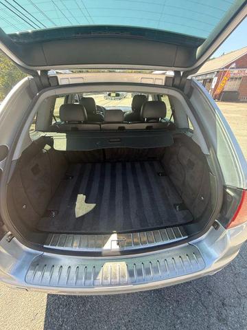Photo of 2005 Crystal Silver Metallic Porsche Cayenne