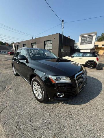 Photo of 2016 Black Audi Q5