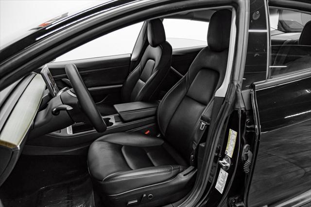 Photo of 2021 Solid Black Tesla Model 3