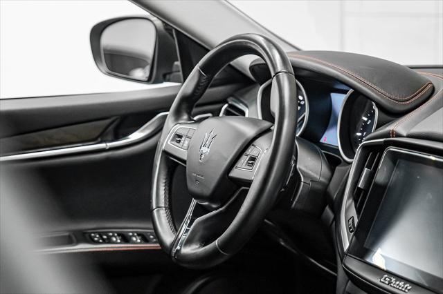 Photo of 2019 Black Maserati Ghibli
