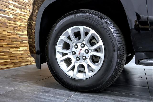 Photo of 2019 Onyx Black GMC Yukon