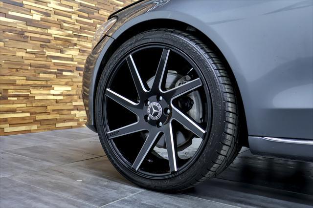 Photo of 2018 Selenite Grey Metallic Mercedes-Benz C-Class