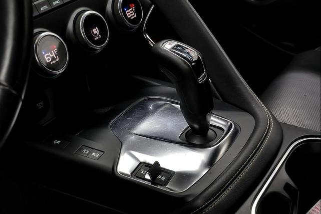 Photo of 2019 Santorini Black Metallic Jaguar E-PACE