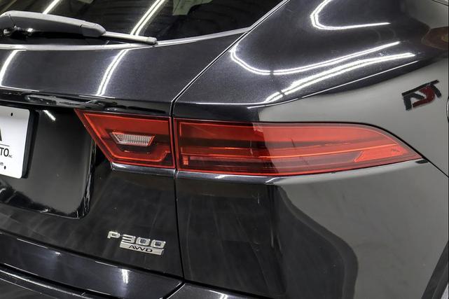 Photo of 2019 Santorini Black Metallic Jaguar E-PACE