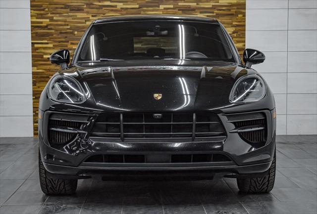 Photo of 2021 Black Porsche Macan