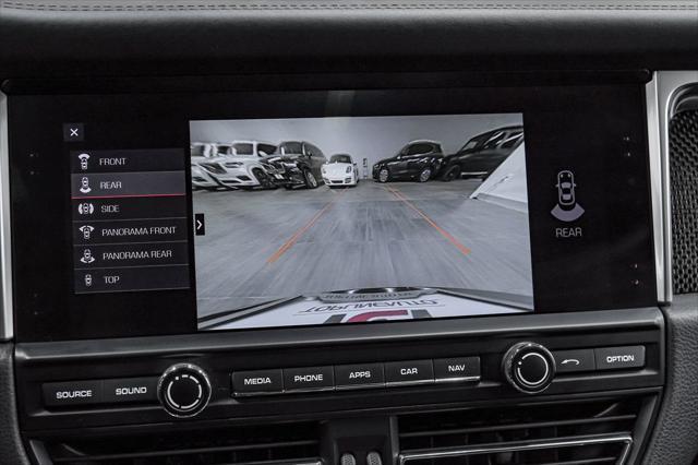 Photo of 2021 Black Porsche Macan