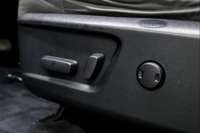 Photo of 2021 Midnight Black Metallic Toyota Tundra