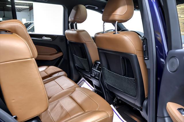 Photo of 2017 Brilliant Blue Metallic Mercedes-Benz GLS 450