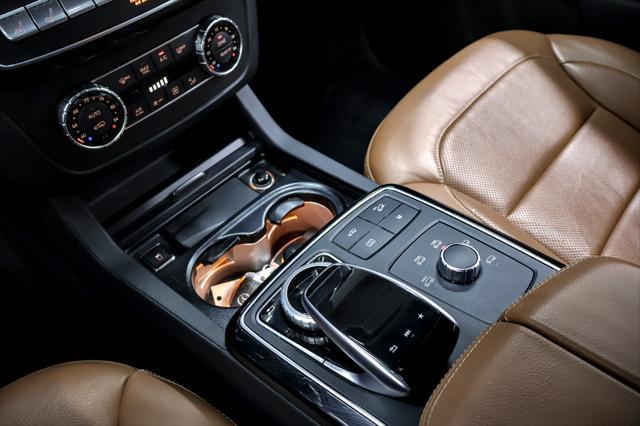 Photo of 2017 Brilliant Blue Metallic Mercedes-Benz GLS 450