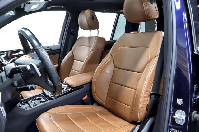 Photo of 2017 Brilliant Blue Metallic Mercedes-Benz GLS 450