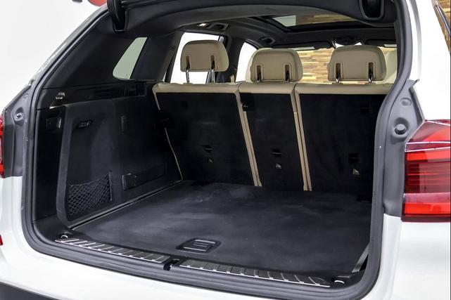 Photo of 2020 Alpine White BMW X3