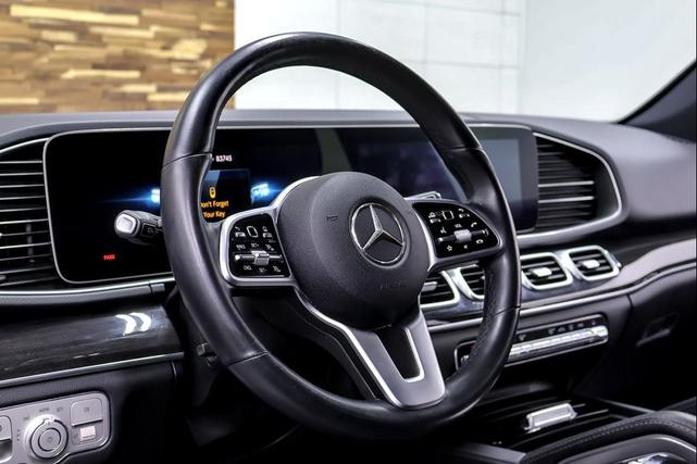 Photo of 2020 Iridium Silver Metallic Mercedes-Benz GLE 350