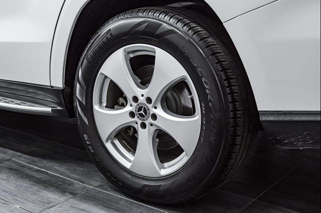 Photo of 2019 Polar White Mercedes-Benz GLS 450