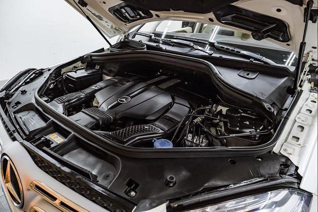 Photo of 2019 Polar White Mercedes-Benz GLS 450