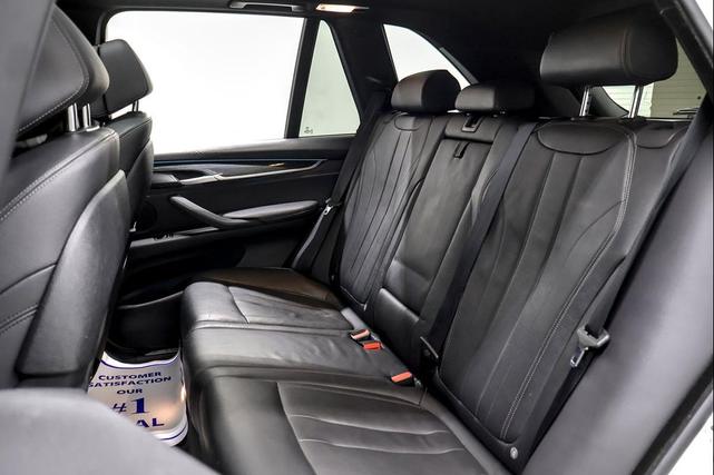 Photo of 2018 Mineral White Metallic BMW X5