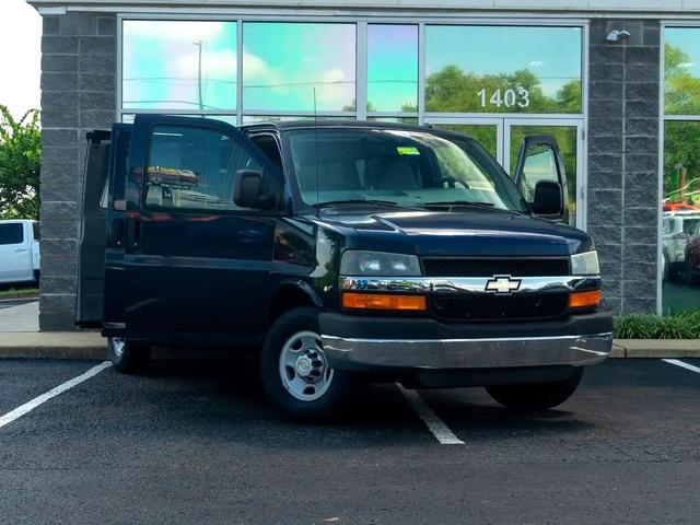 Photo of 2013 Dark Blue Metallic Chevrolet Express 3500