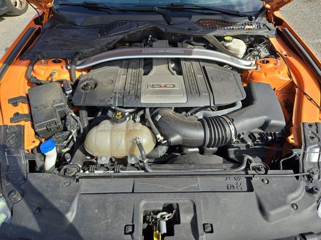 Photo of 2020 Twister Orange Tri-Coat Ford Mustang